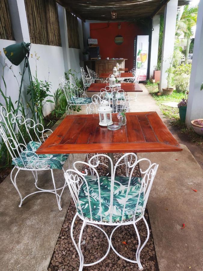 Acacia Inn Guesthouse マプト エクステリア 写真