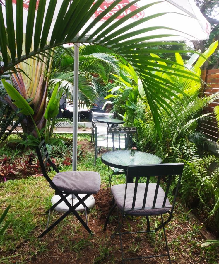 Acacia Inn Guesthouse マプト エクステリア 写真